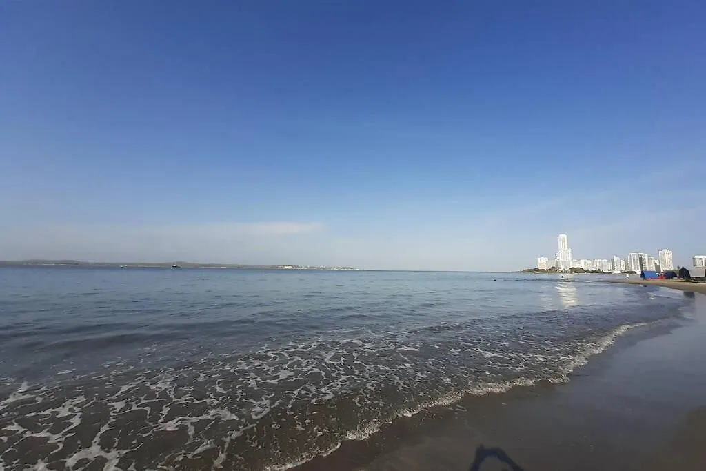 Aparta-Suites En Cartagena Junto A La Playa 0*,  Colombia